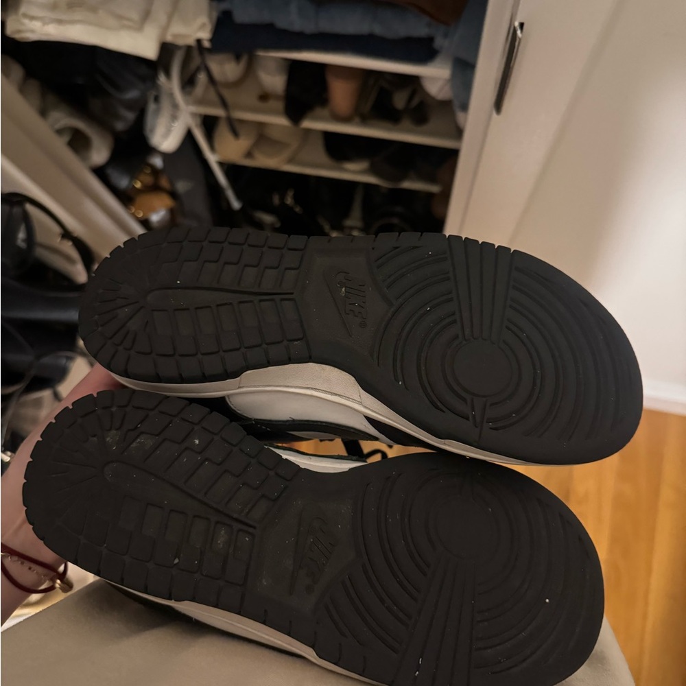nike panda dunks - women’s size 7 - Picture 7 of 9